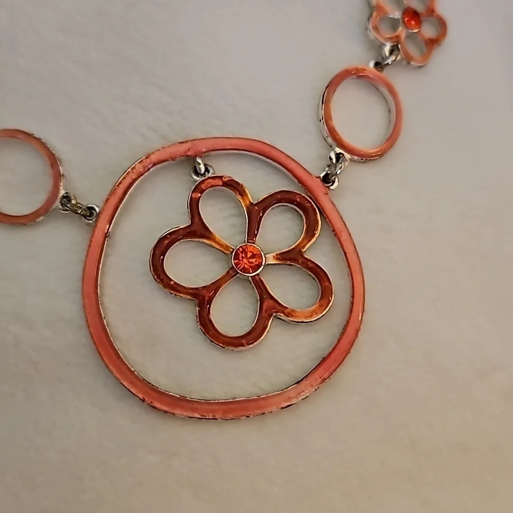 3/$30 Vintage Pink Floral Circles Snake Chain Necklace